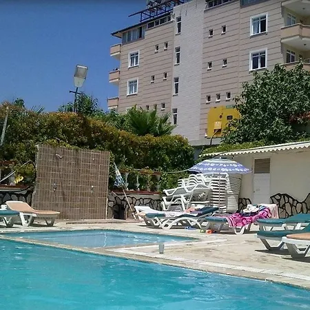 Otel Club Family Garden Konaklı